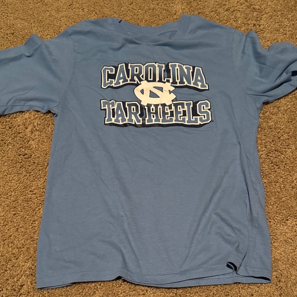 North Carolina Tar Heels Blue Champion T-Shirt youth large (10-12)